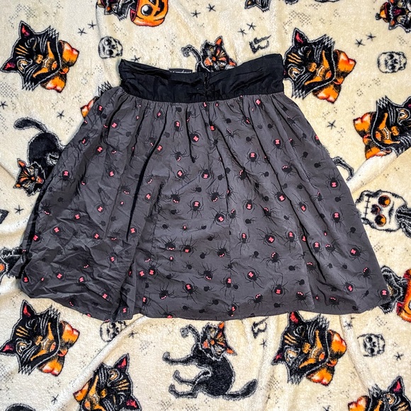 3 for $20! Sourpuss Black Widow Swing Skirt - Picture 2 of 5